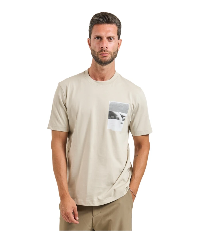 

Мужская оранжевая футболка с оригинальным рисунком. Hugo, бежевый