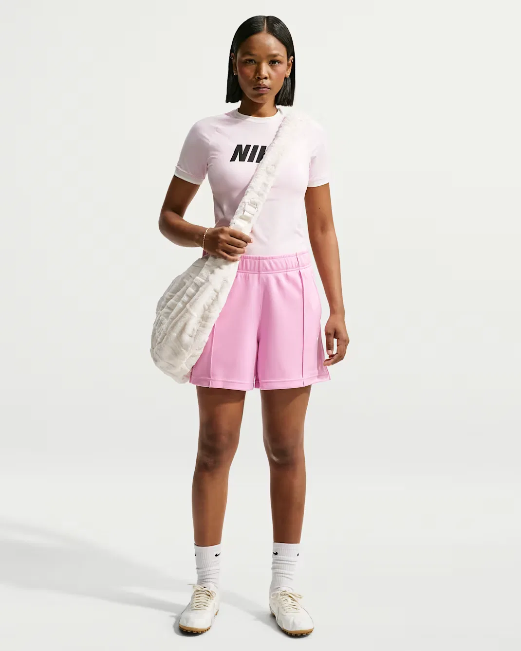 Женские спортивные шорты средней посадки из полиэстерового трикотажа Nike Sportswear, Pink Rise/Sail