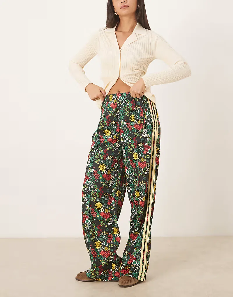 Спортивные брюки Adidas Originals x Liberty London Firebird с цветочным принтом