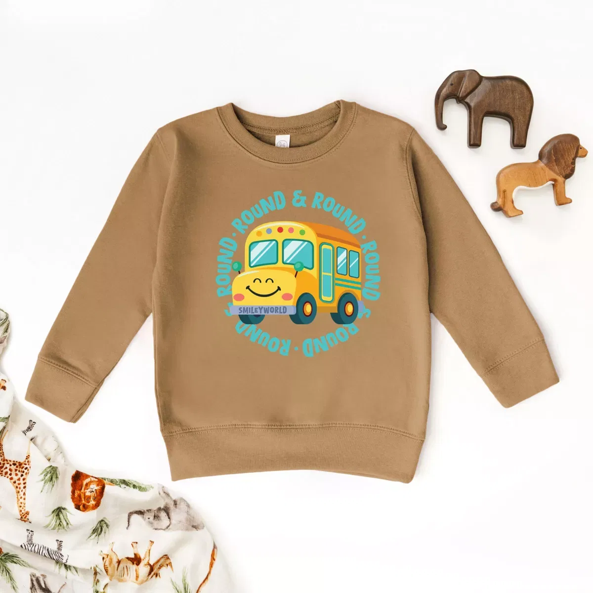 Детский свитшот для девочек с принтом SmileyWorld Round & Round Bus The Juniper Shop, Camel — фото 2