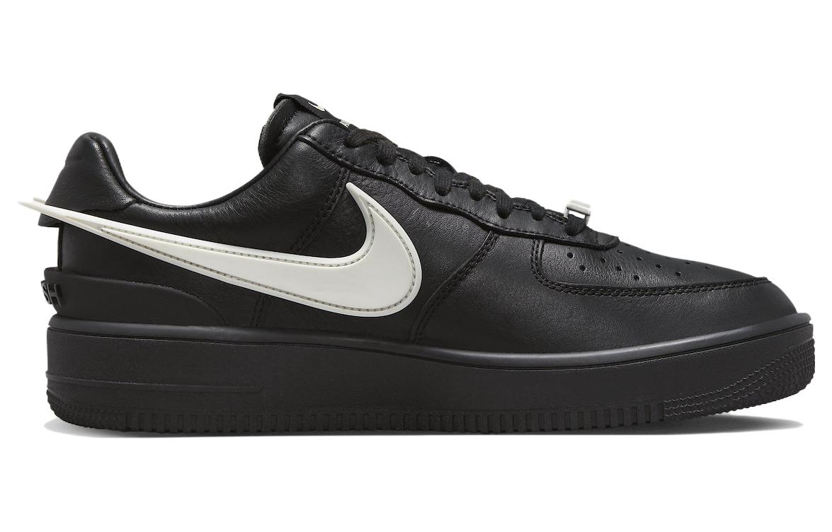 Кроссовки Nike Air Force 1 Low SP Ambush, черный — фото 2