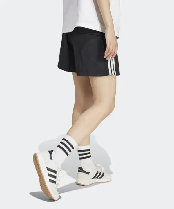 Шорты спортивные из ткани с тремя полосками, Essential, Adidas, черно-белый — фото 2