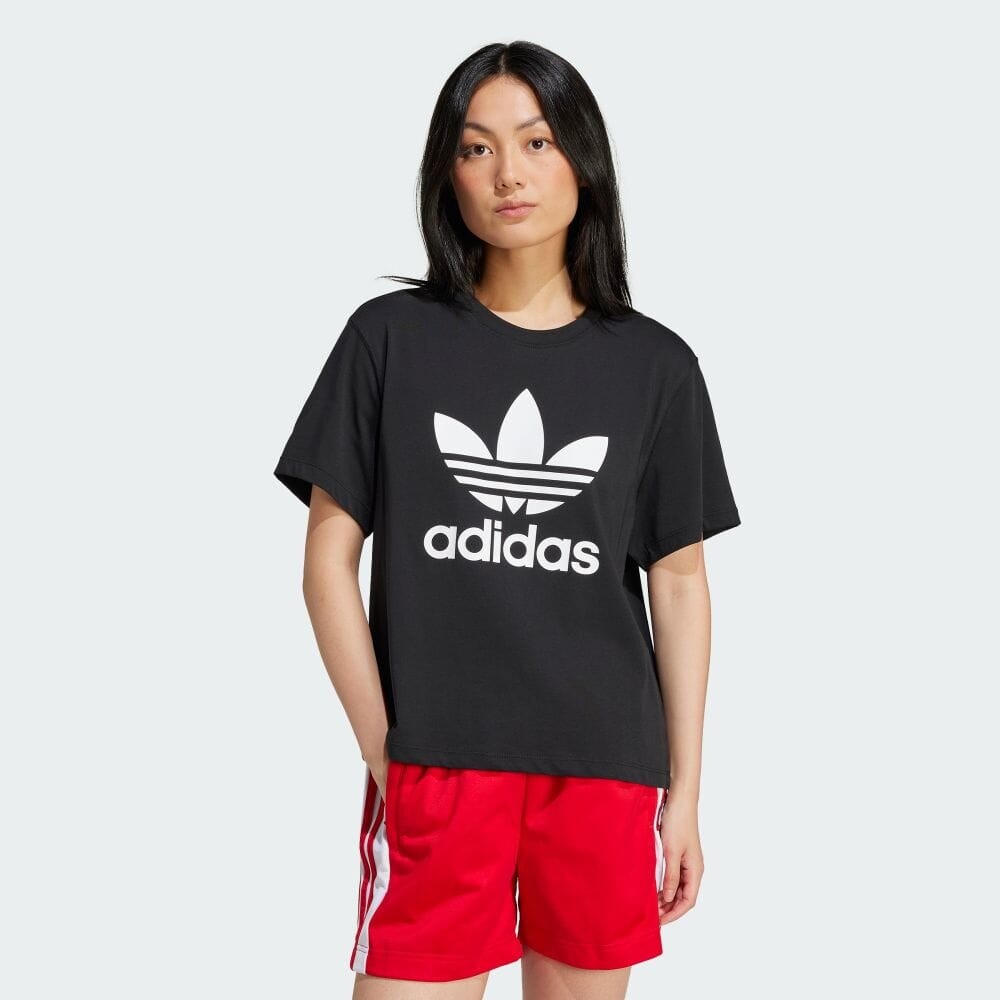 

Футболка Adidas Adicolor Trefoil Boxy T-Shirt, черный