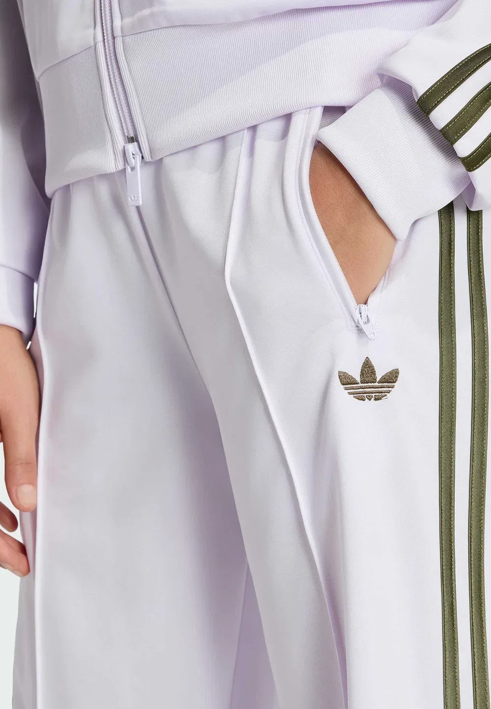 Свободные спортивные штаны Firebird Adidas Originals, Frozen Purple Olive Strata — фото 3