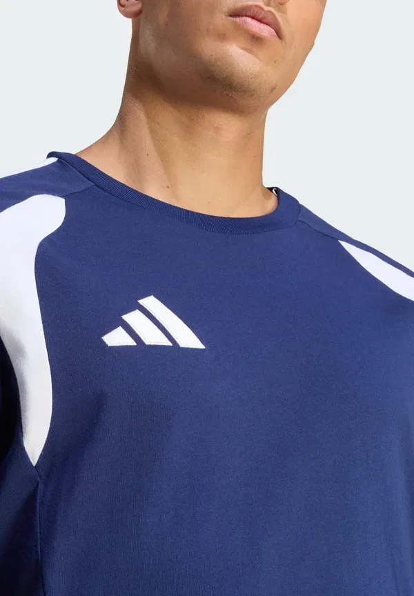 Футболка лиги Tiro26 - футбольная майка Adidas Performance, белый/темно-синий — фото 3
