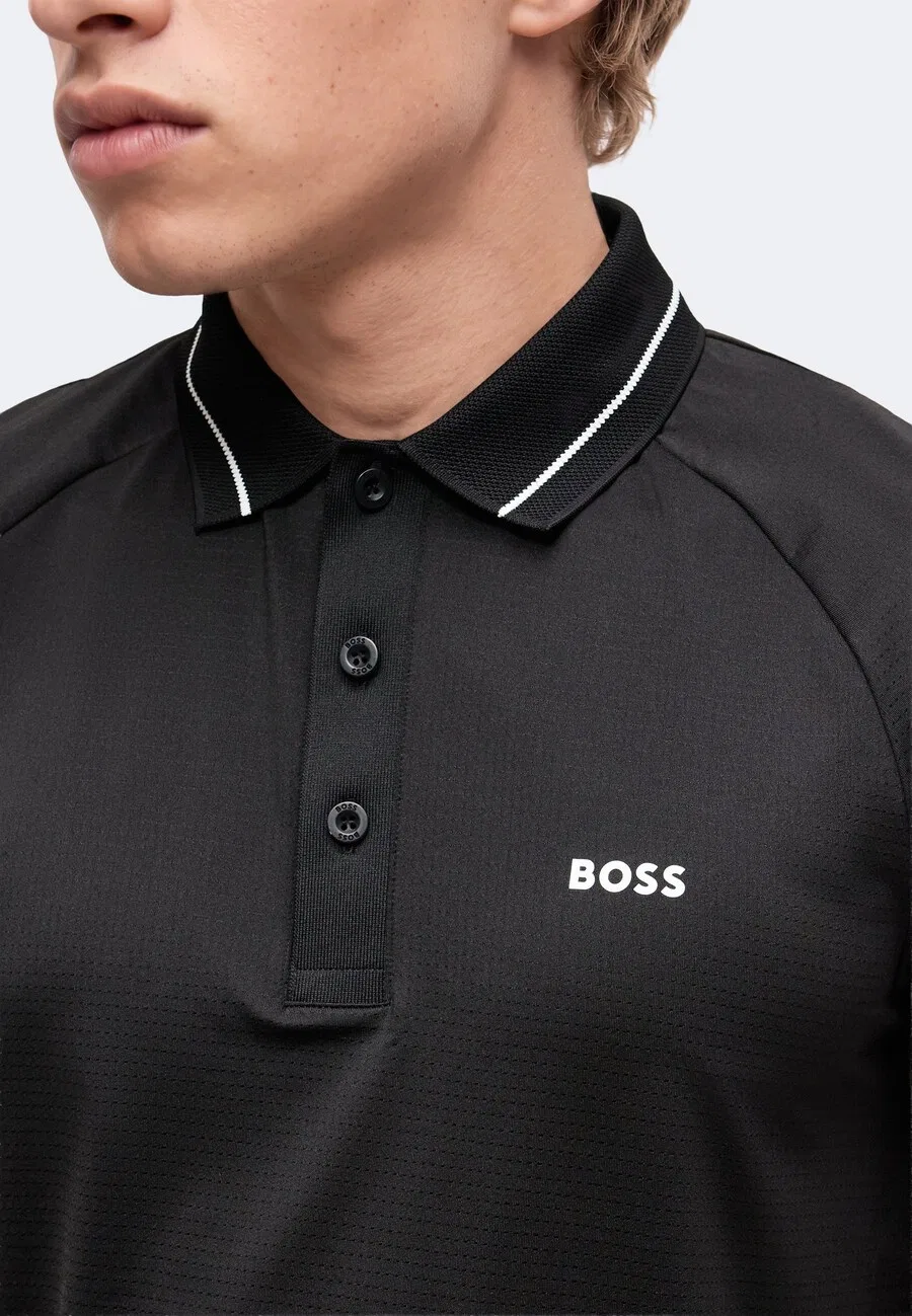 Футболка BOSS Performance черного цвета — фото 3