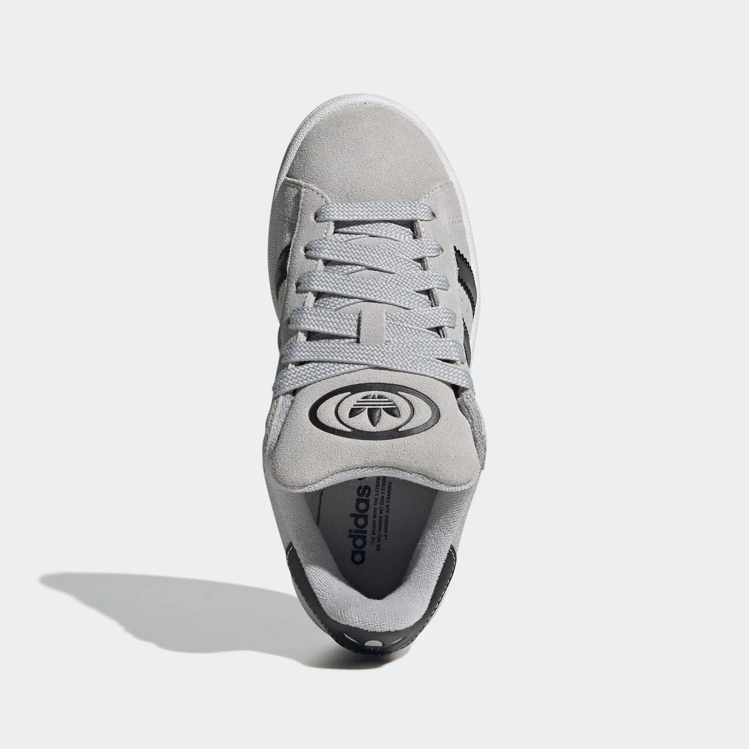 Детские кроссовки замшевые с блестящими полосками Adidas Originals, Grey/Matt Silver/Core Black — фото 4