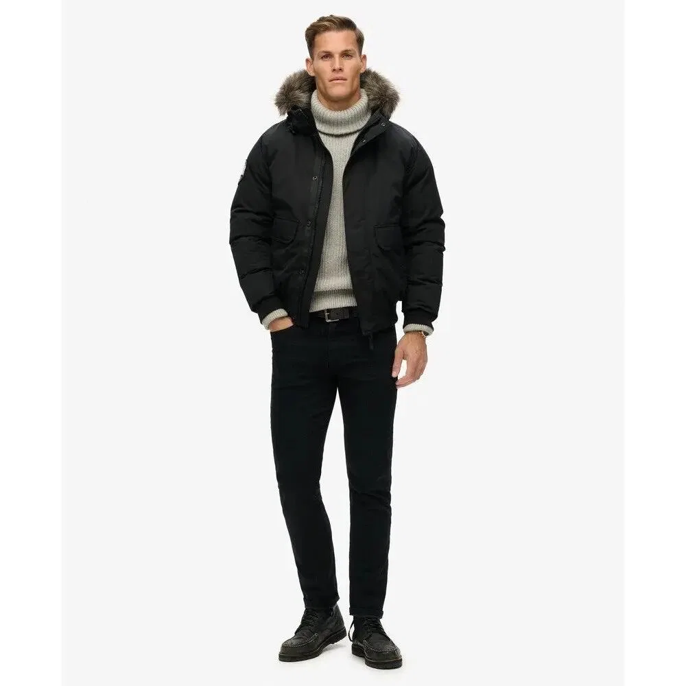 Женская куртка-бомбер из искусственного меха Everest Superdry, Schwarz — фото 2