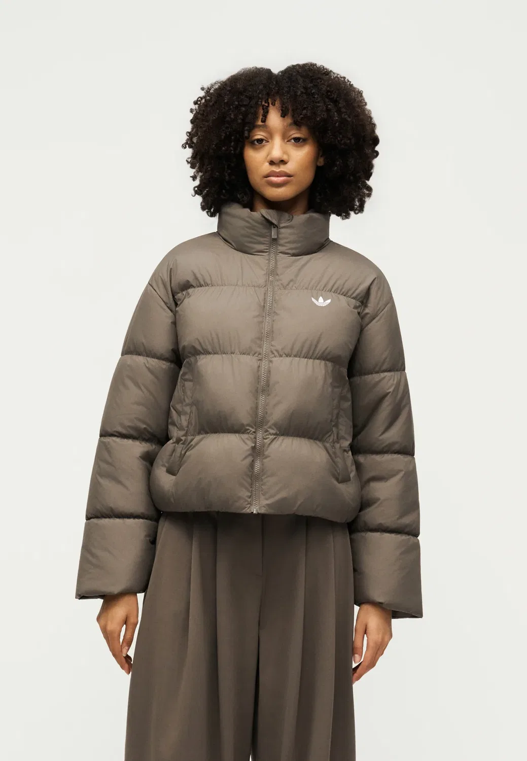 Короткая зимняя куртка Adidas Originals, Khaki