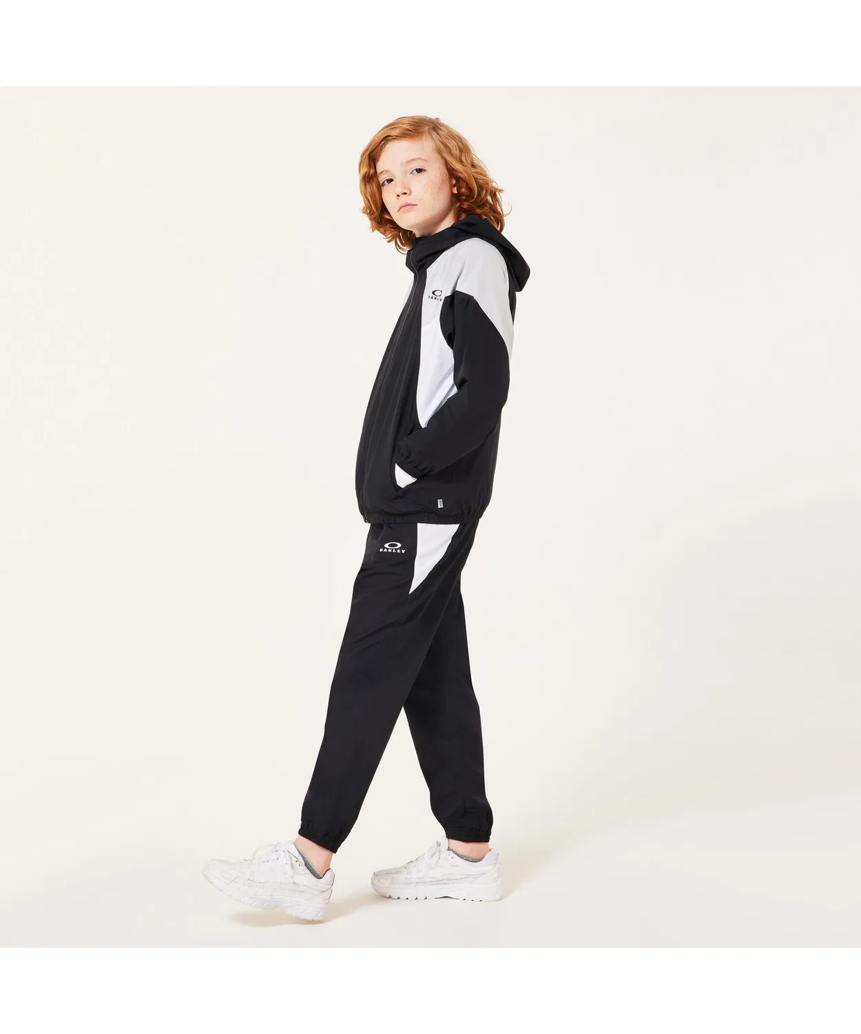 Детская куртка-ветровка с капюшоном, водоотталкивающая, YTR WIND MESH JKT 9.0 OAKLEY, White — фото 4