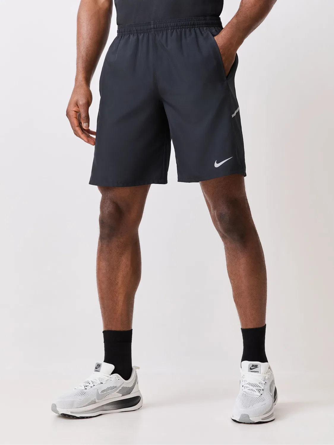 Шорты беговые Miler Dri-FIT 5 дюймов Nike, черный