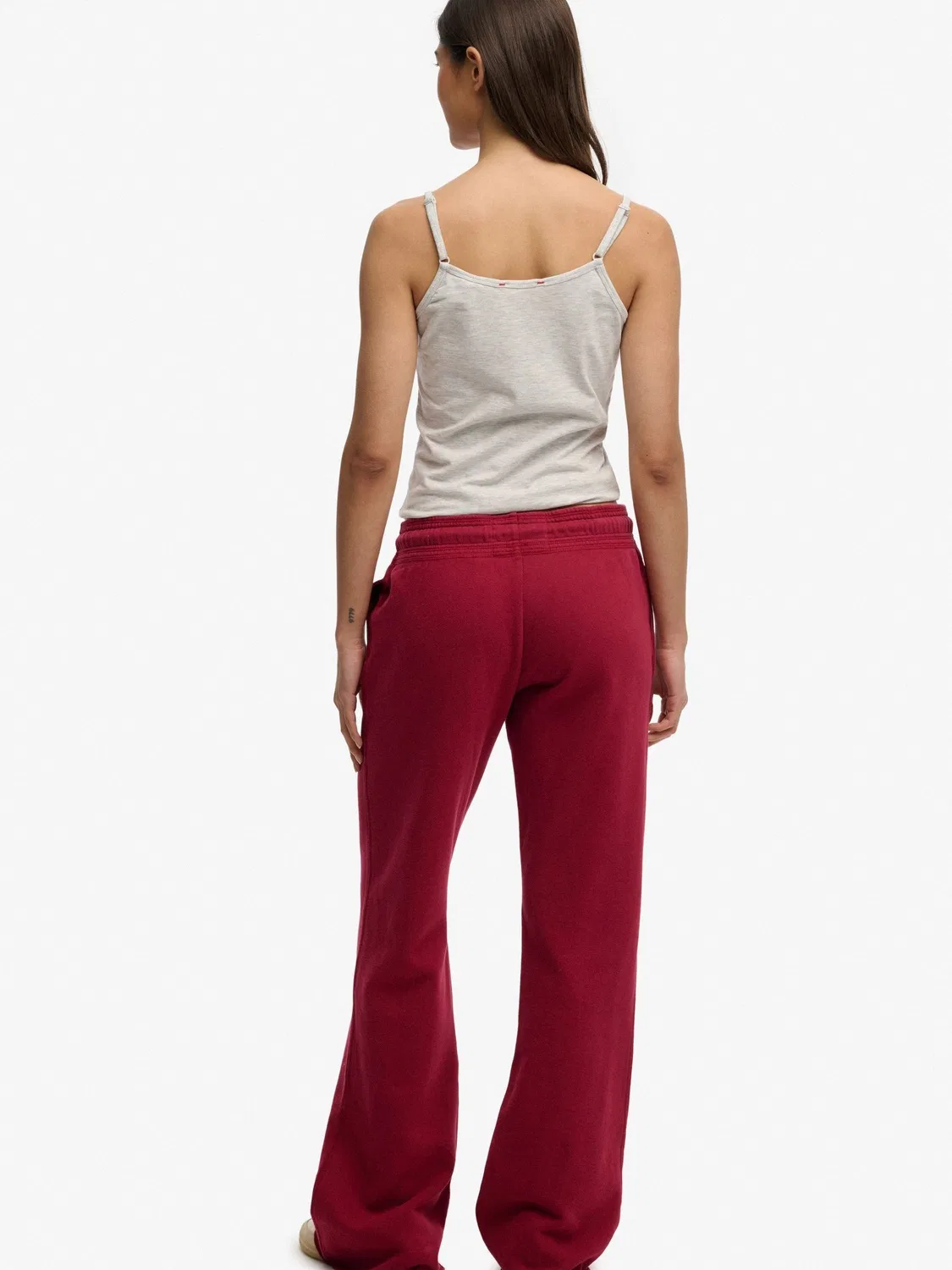 Джоггеры заниженные Athletic Essentials Low Rise Flare Superdry, красный — фото 2