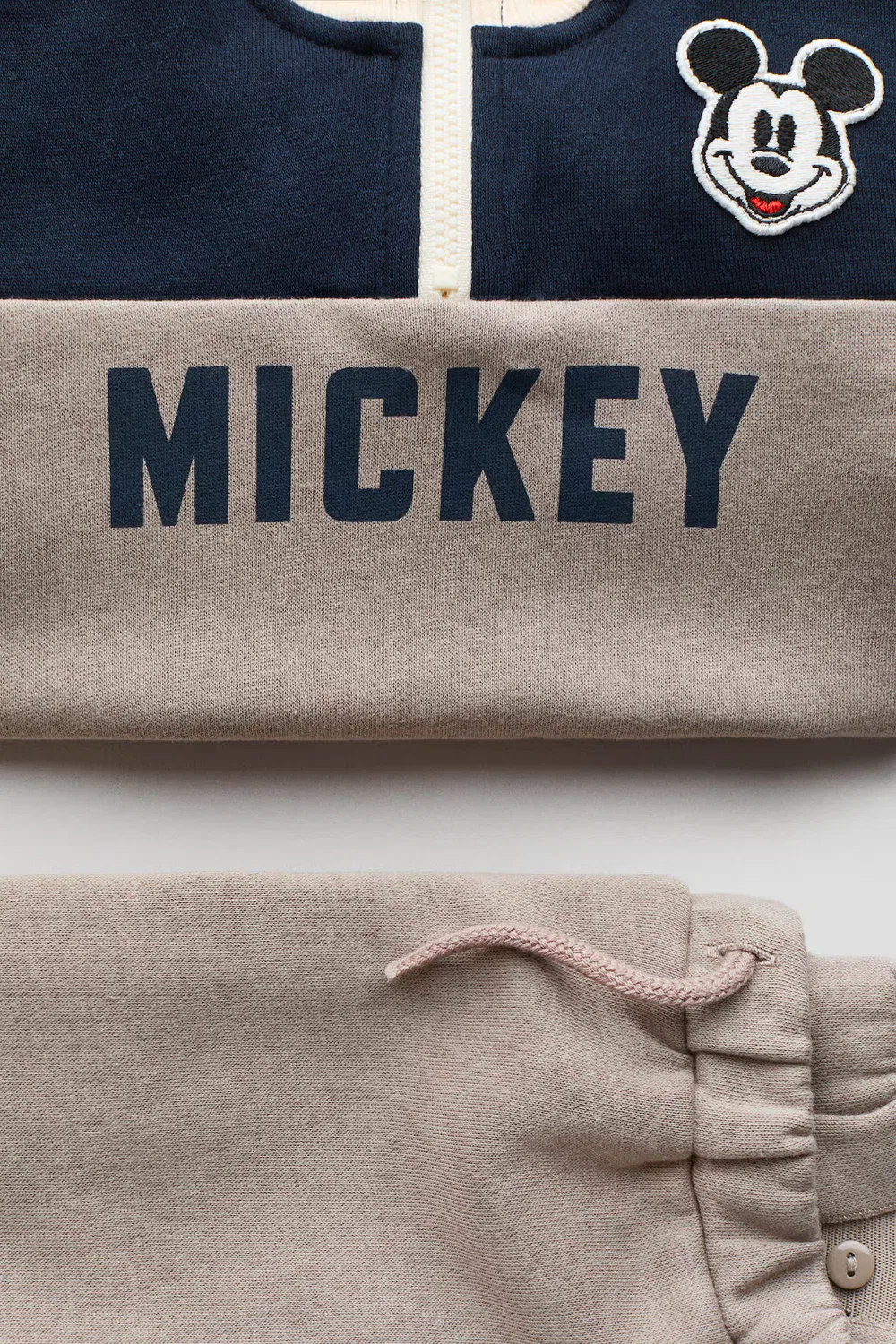 Комплект из двух предметов: толстовка и свитшот с декоративным рисунком H&M, Beige/Micky Maus — фото 2