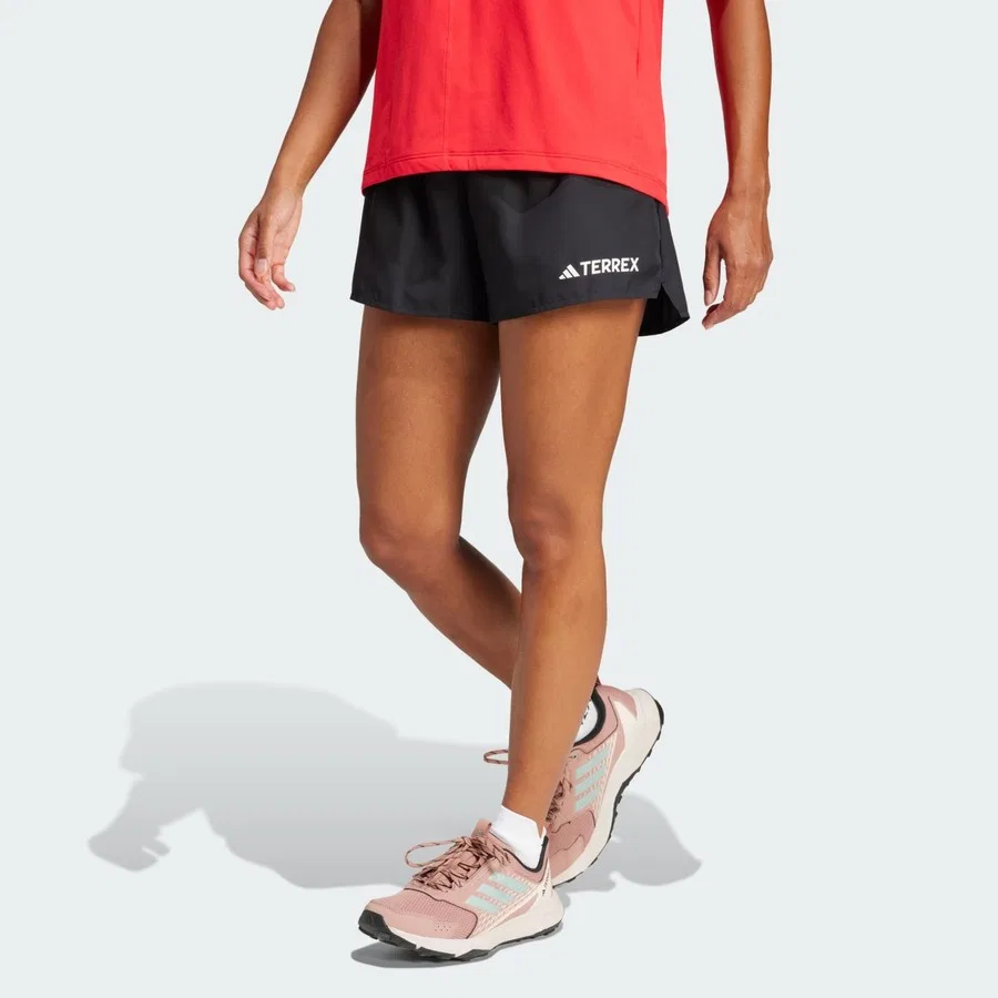 Шорты спортивные с эластичным поясом Terrex Multi Light Shorts adidas, Черный