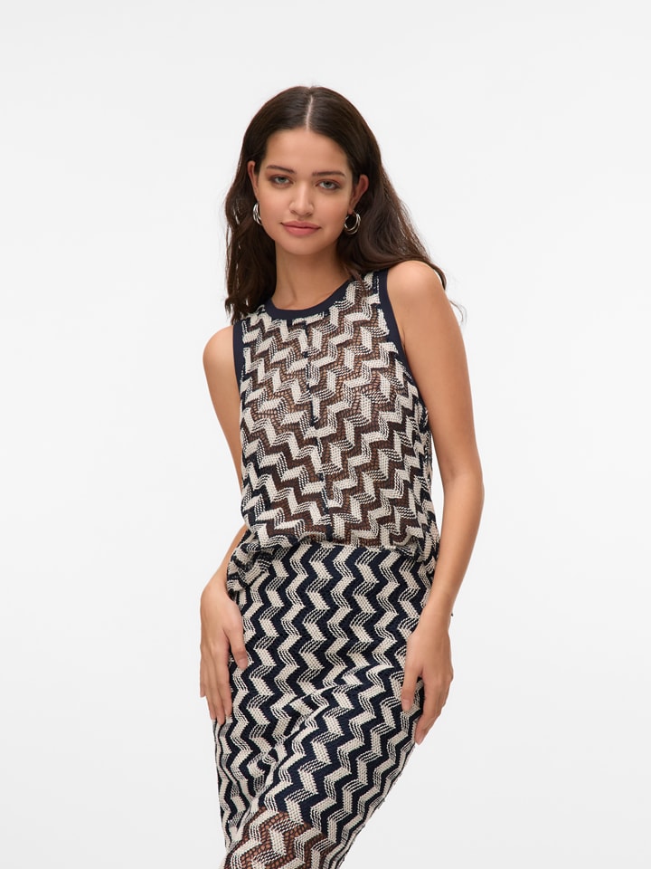

Топ Vero Moda, темно-синий