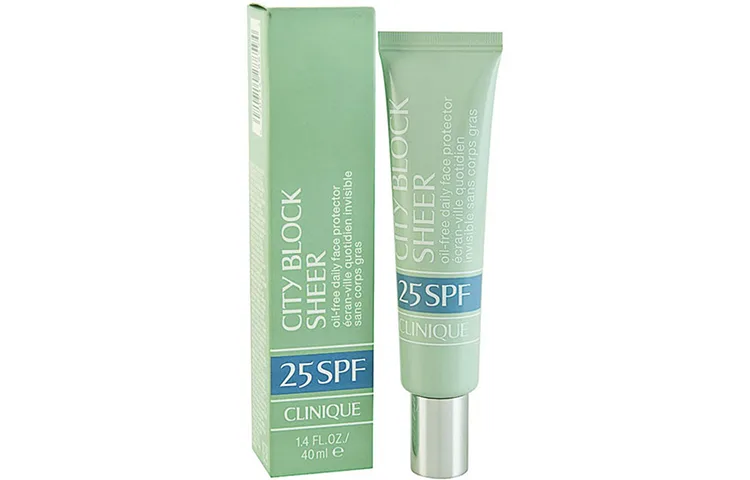 CLINIQUE Солнцезащитные средства и лосьоны унисекс, 40ml