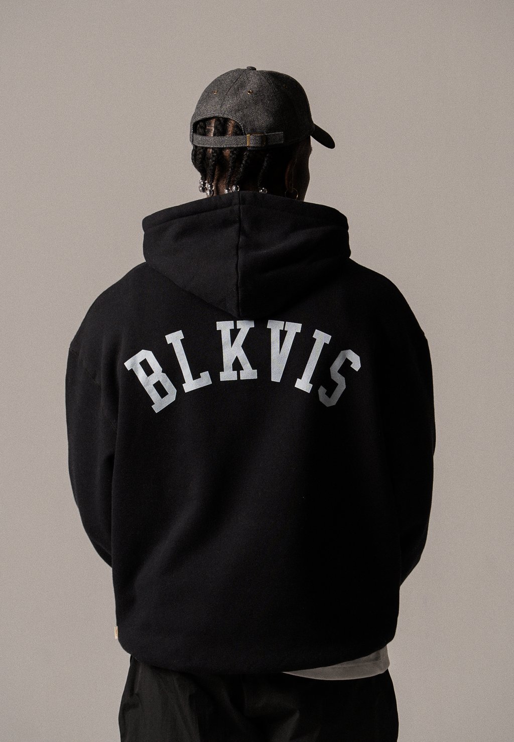 

Толстовка с капюшоном LOGO HOODY UNISEX BLKVIS, черный