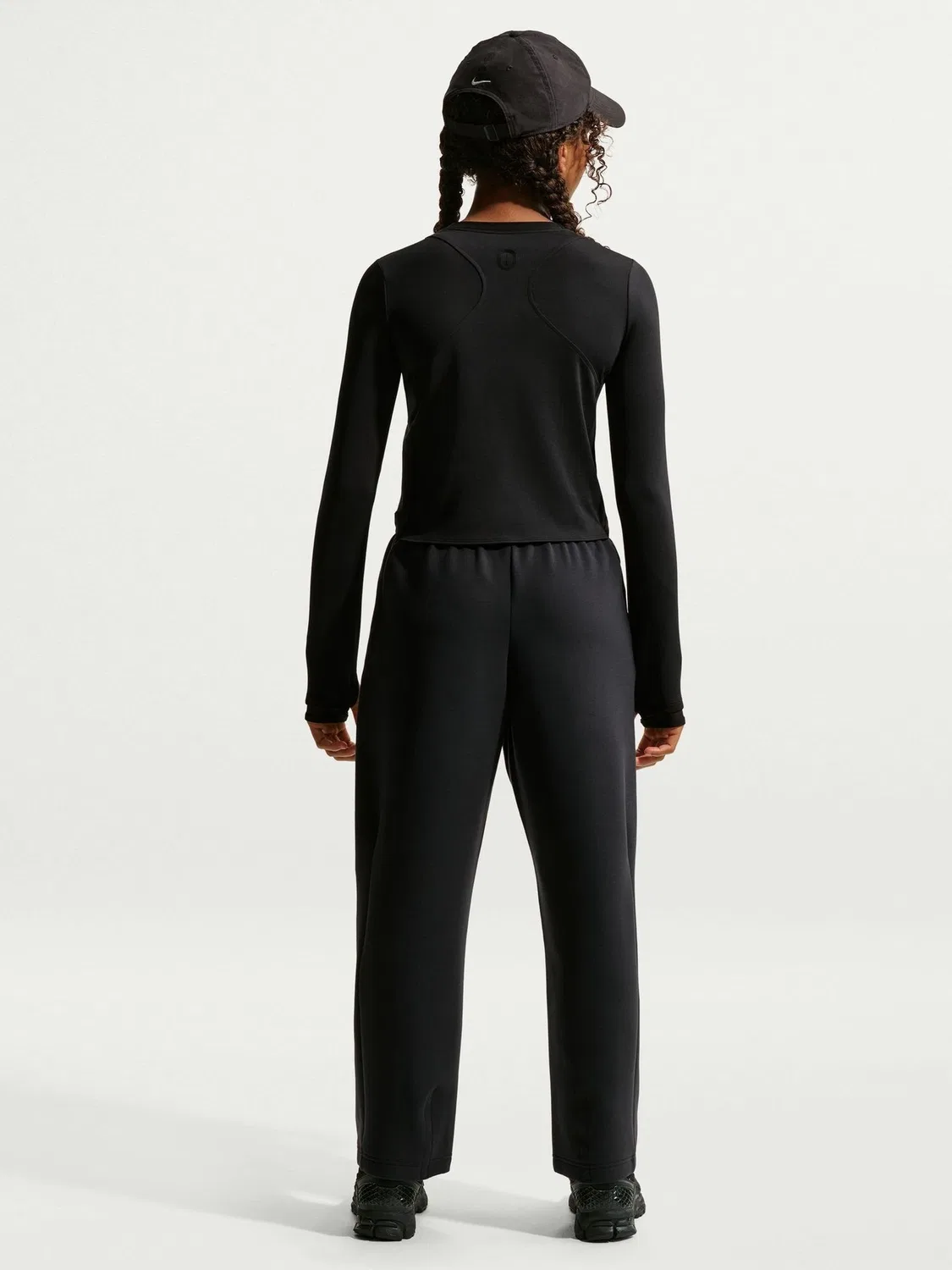 Джоггеры Nike Mavn Mid Rise Therma-FIT, черный — фото 2