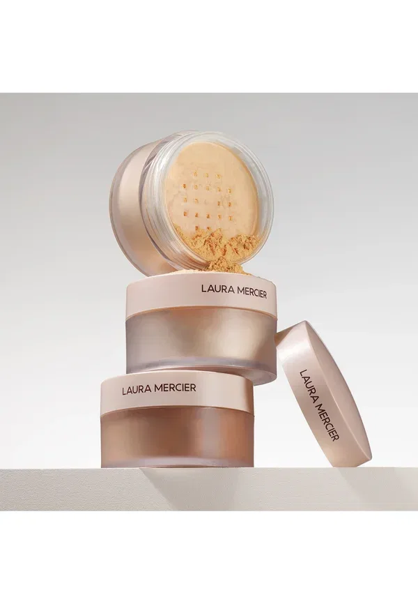 Пудра рассыпчатая для фиксации макияжа Translucent Loose Setting Powder Ultra-blur, Laura Mercier, 20 г, Honey, цвет honey — фото 4