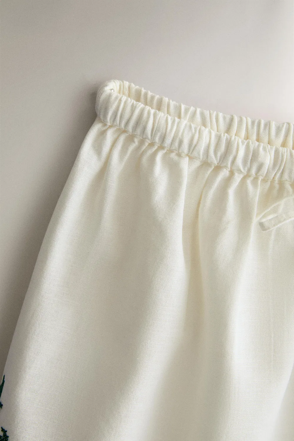 Шорты из хлопка и льна с вышивкой ZARA, White — фото 2