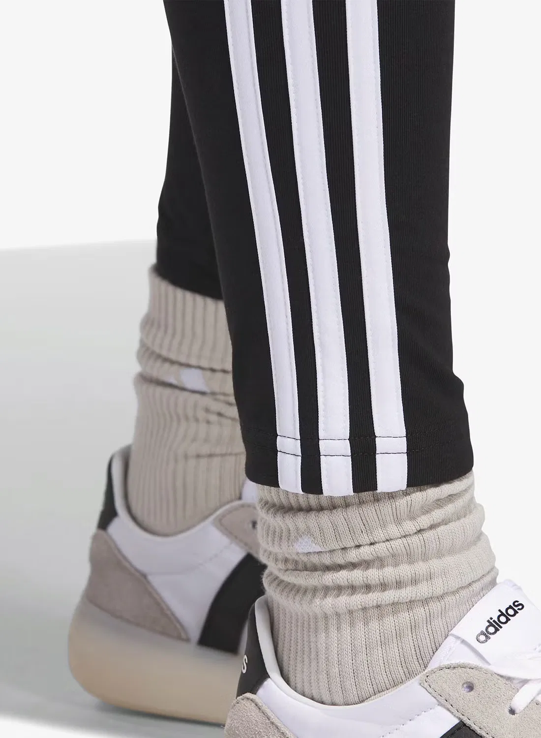 Леггинсы с высокой посадкой Essentials 3-Stripes Adidas, черный — фото 4