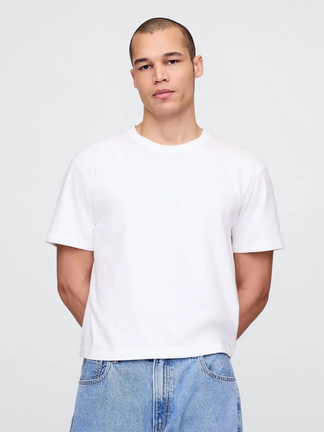 Футболка, боксовый крой Gap, белый