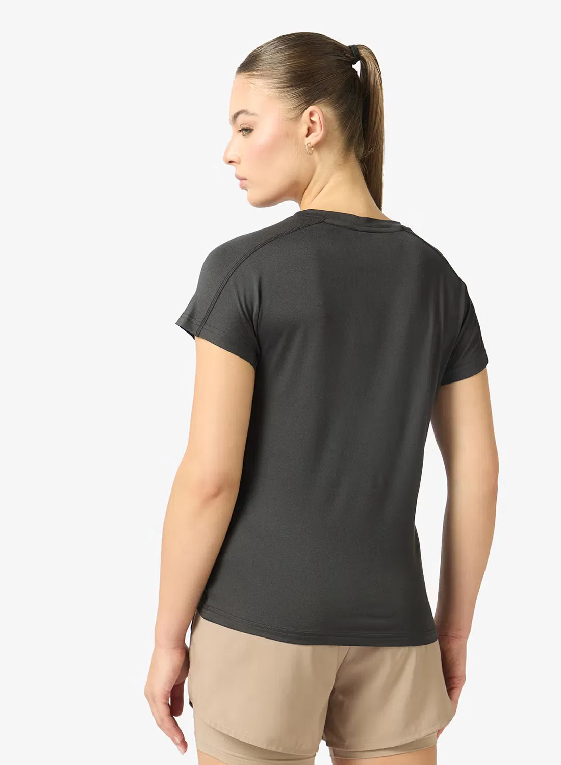 Футболка с V-образным вырезом Aeroready Train Essentials Minimal Branding Adidas, черный — фото 2