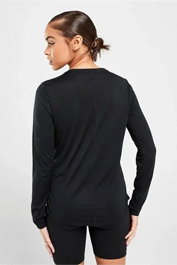 Женская футболка с длинным рукавом Dri-Fit one swoosh standard cut black long sleeve t-shirt training top Nike, Black — фото 2