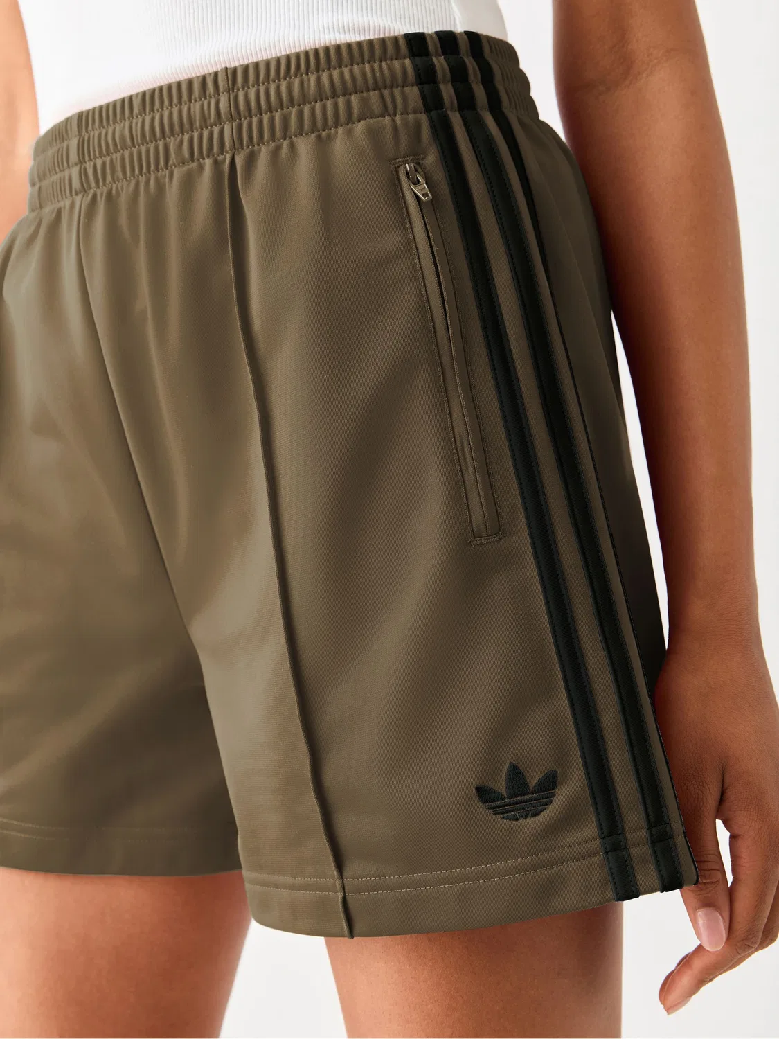 Шорты Firebird, adidas Originals, бежевый — фото 4
