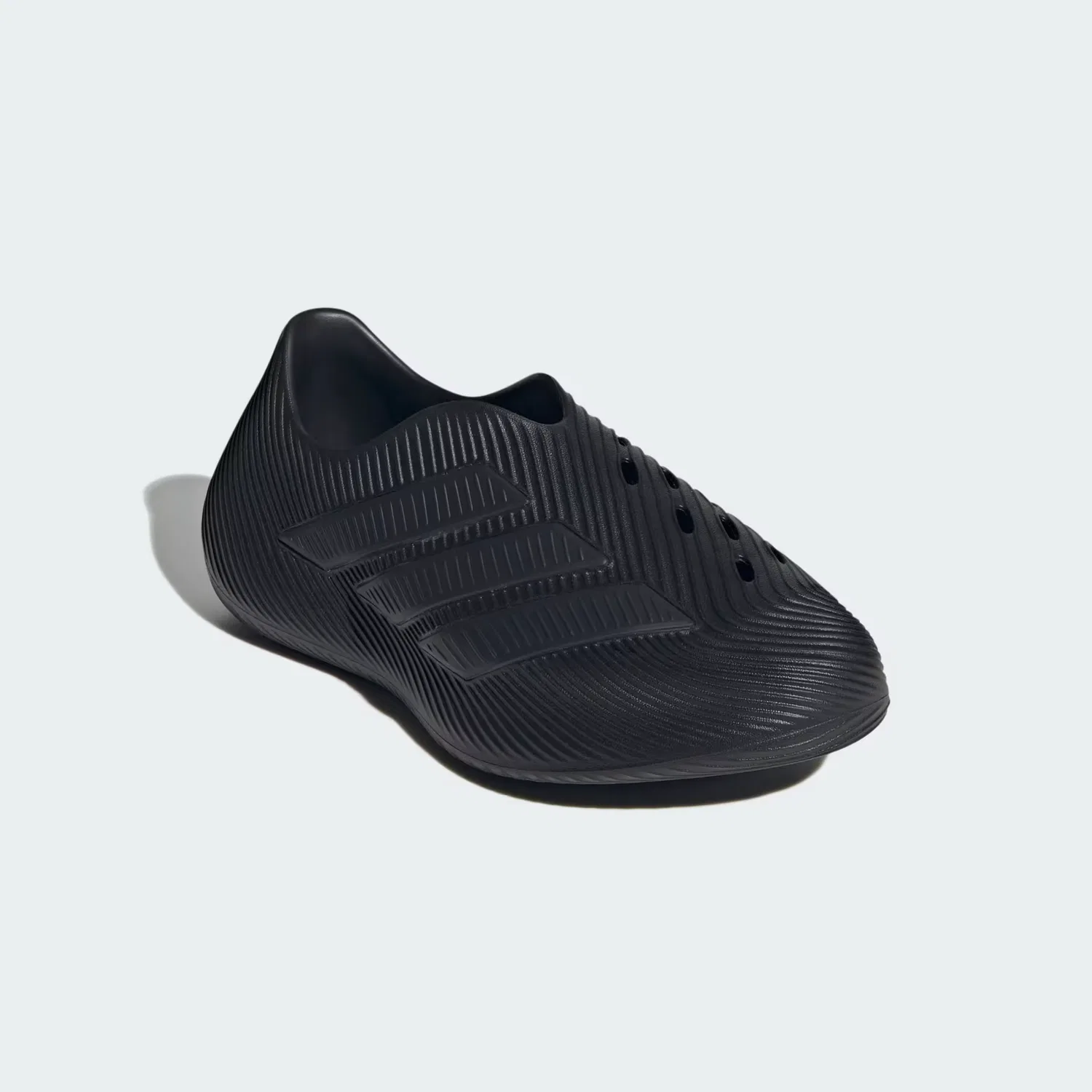 Детские сандалии дышащие PURECHILL JUNIOR Adidas Sportswear, черный/графитовый/черный — фото 4