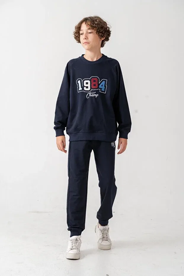 Детский спортивный костюм для мальчиков с принтом 1984 champ applique embroidered printed boys bottom top tracksuit set Mışıl Kids, Navy Blue — фото 3