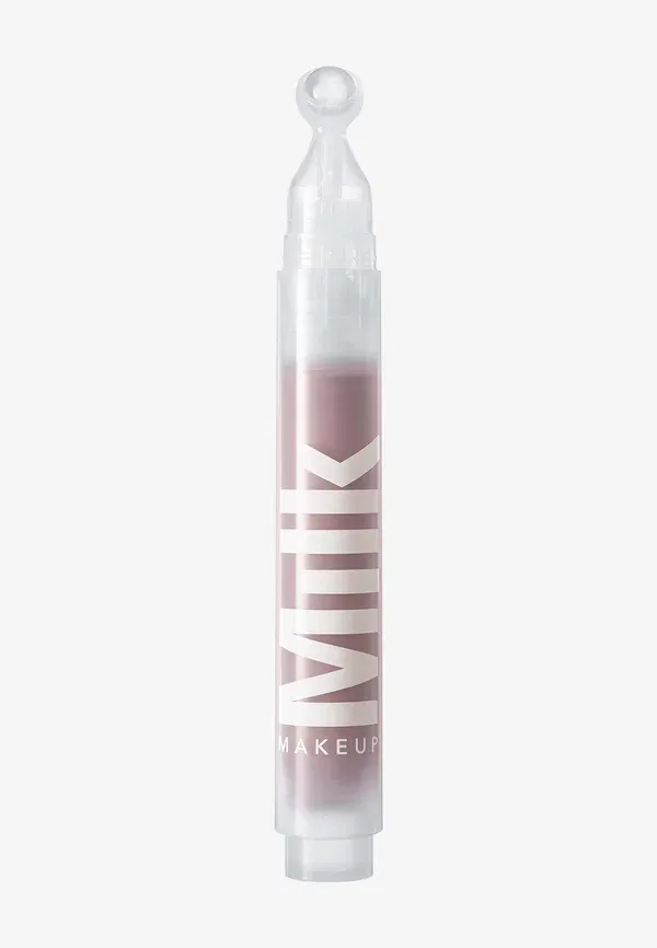 Консилер для области вокруг глаз Roll-on Milk Makeup, Hazelnut 6 мл, цвет hazelnut