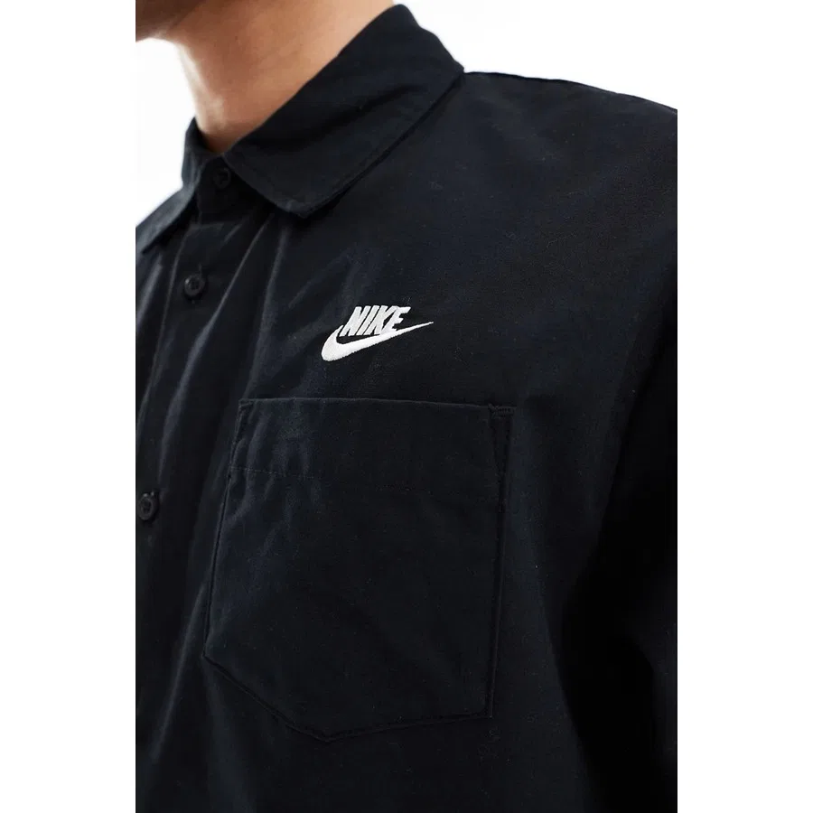 Футболка с коротким рукавом Nike Club Woven Loose Fit, Черный — фото 3