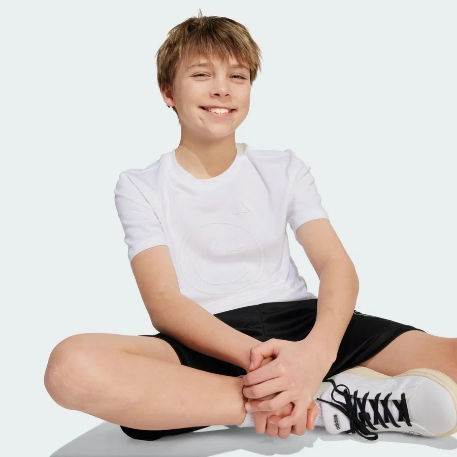 Детская футболка с принтом Smileyworld Graphics adidas, Белый — фото 4
