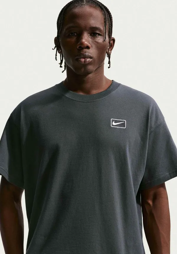 Футболка с принтом Nike Sportswear, Anthracite — фото 3
