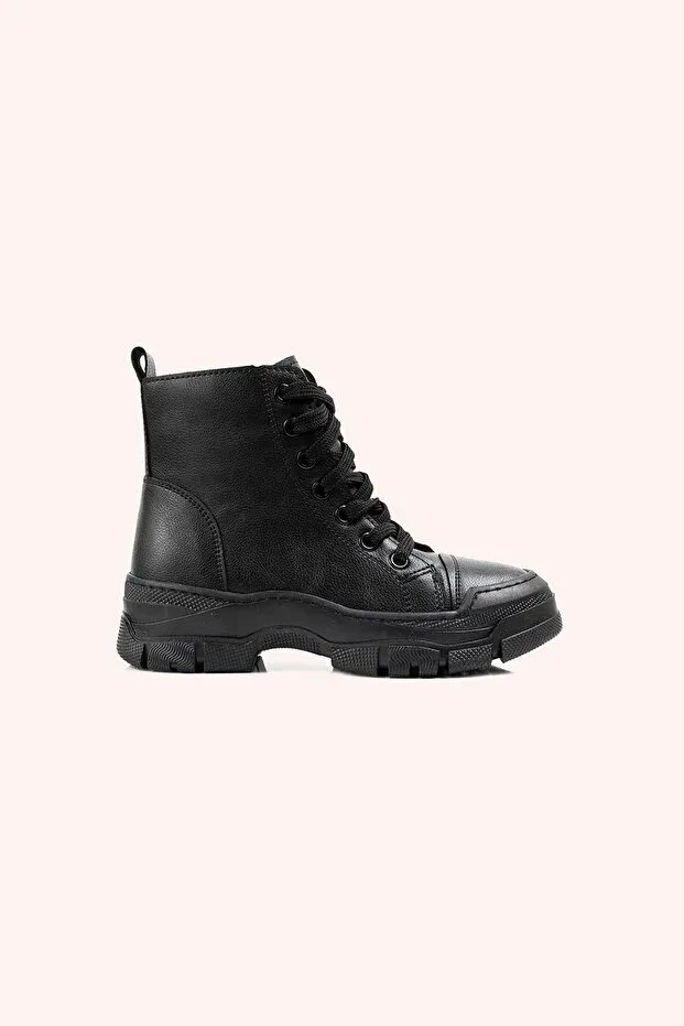 Детские ботинки для девочек на толстой подошве Panço, Black