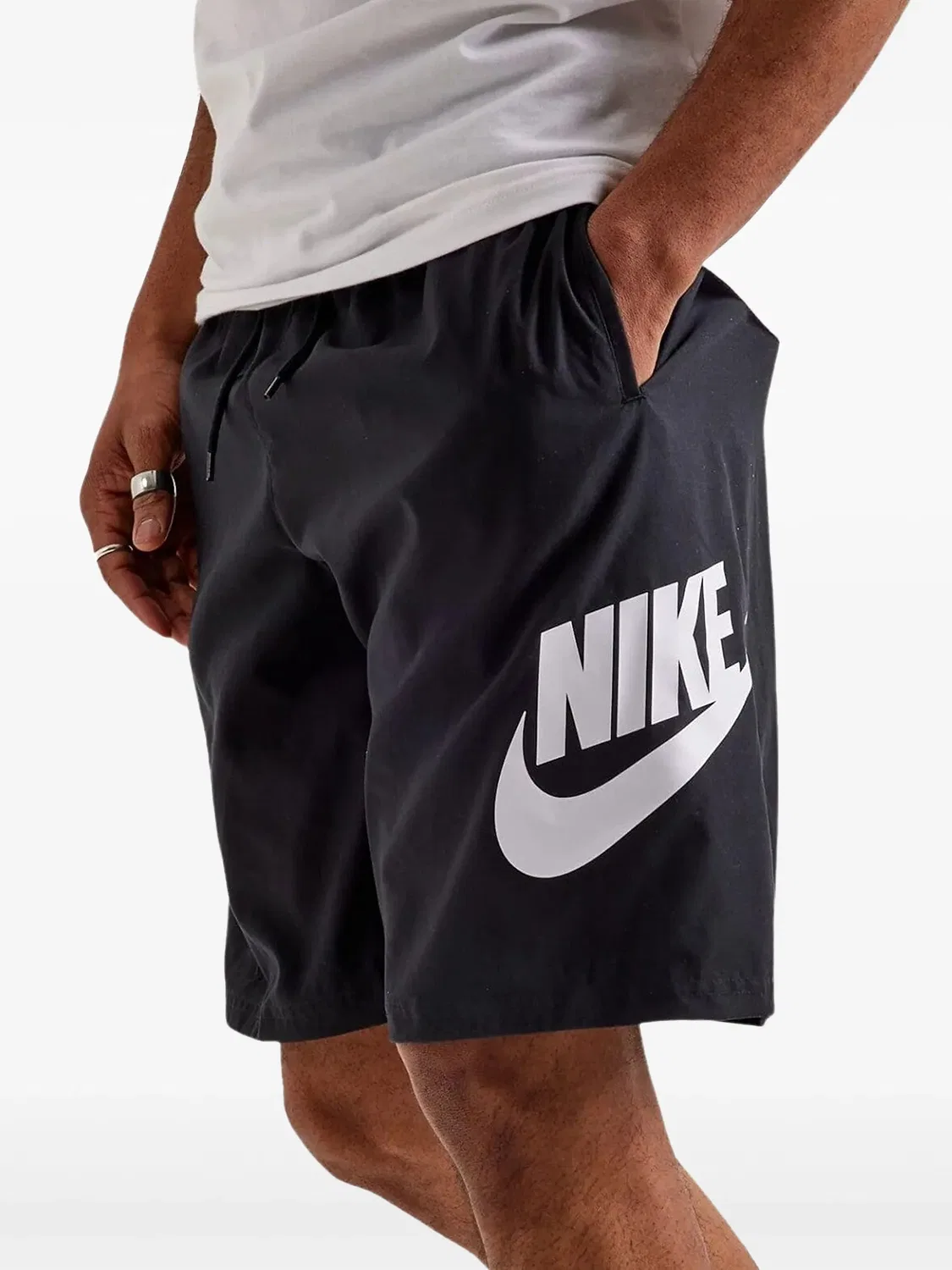 Шорты Club Woven Black Nike, черный — фото 2