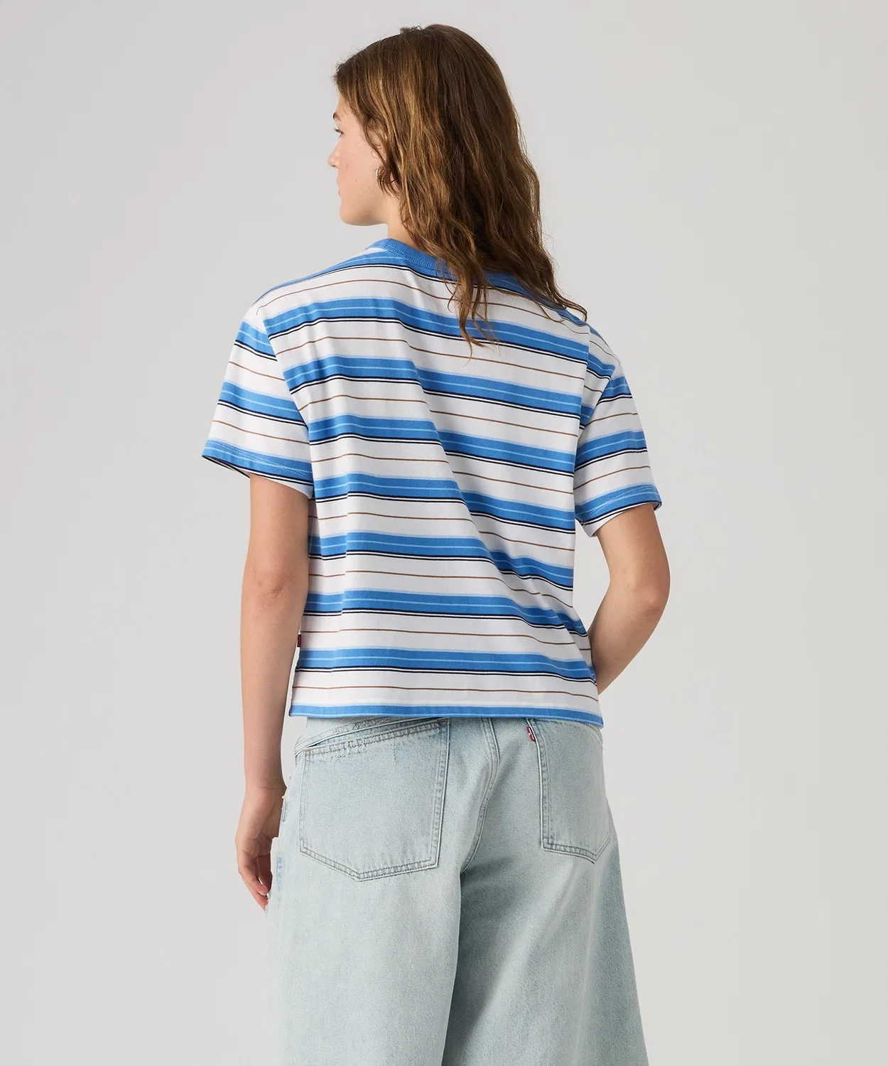 Женская футболка с коротким рукавом, хлопковая, модель Vintage Short Sleeve T-Shirt Levi's, Blue — фото 3