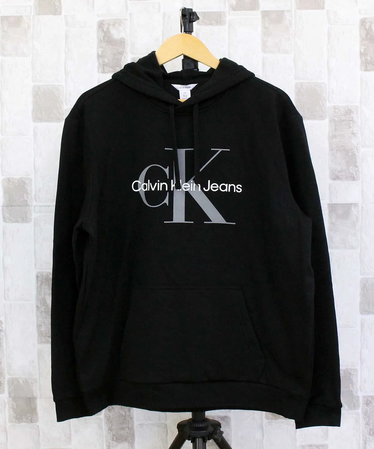 Мужское худи с длинным рукавомCK Monogram Logo Pullover Hoodie Calvin Klein, Black
