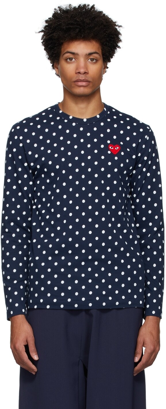 

Темно-синяя футболка в горошек с нашивкой в ​​виде сердца Comme des Garçons Play, Синий, Темно-синяя футболка в горошек с нашивкой в ​​виде сердца Comme des Garçons Play