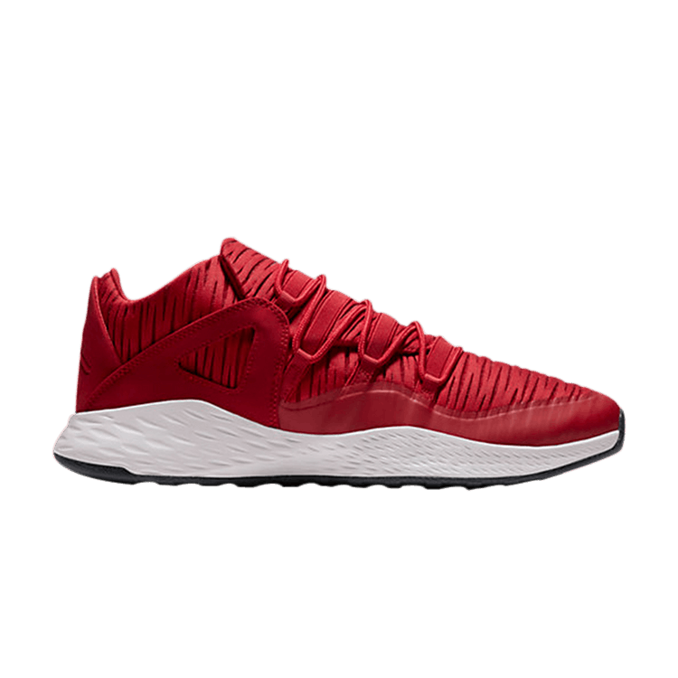 

Кроссовки Jordan Formula 23 Low 'Red', красный