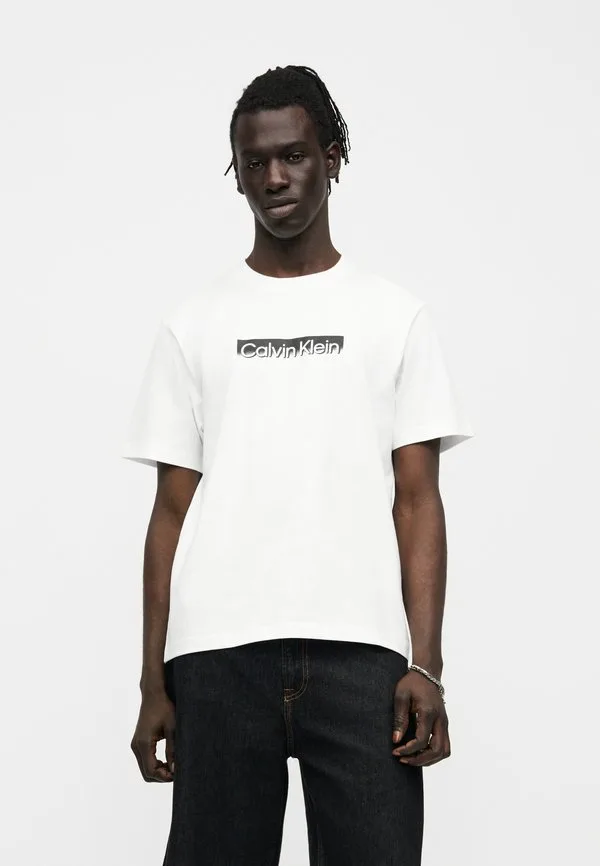 Футболка с графическим принтом Calvin Klein, Bright White — фото 3