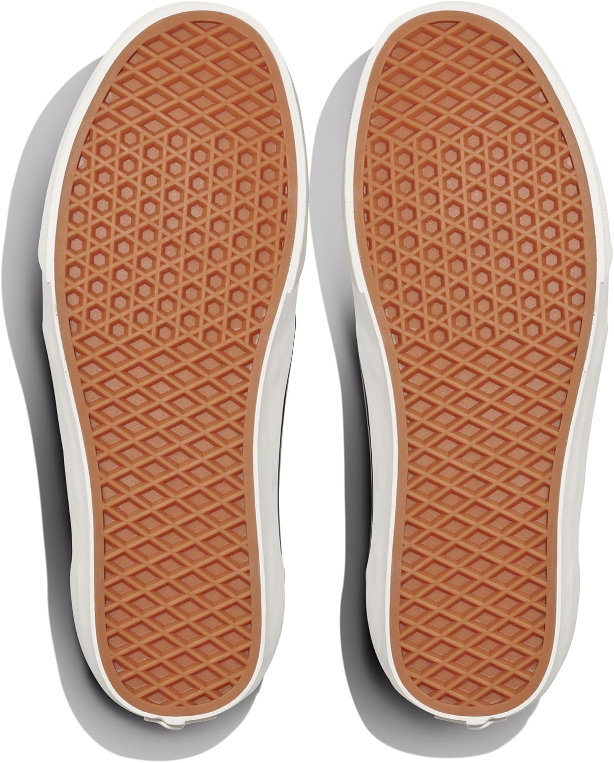 Vans мужские Atwood Deluxe Shoe | низкие модные кроссовки для работы, прогулок и повседневной носки, Perf Leather Black — фото 4