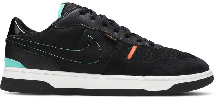 

Кроссовки Nike Squash Type 'Black Menta', черный