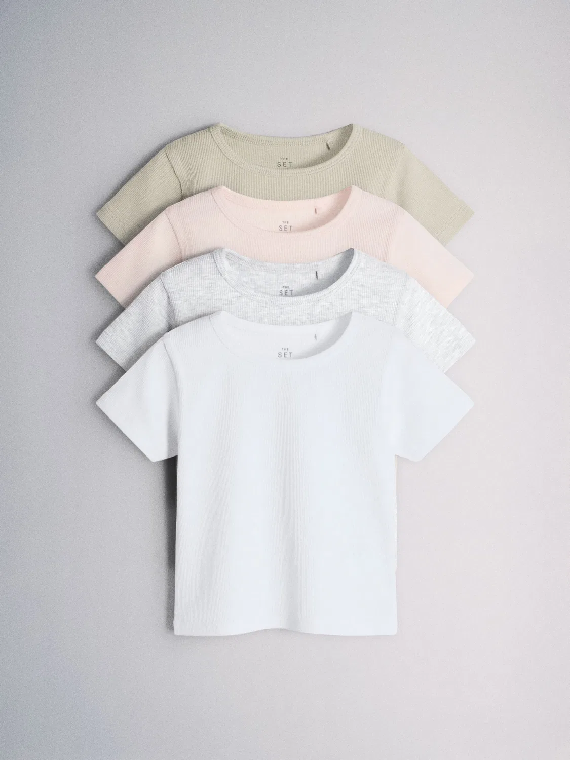 Набор футболок The Set 4 Pack Cropped Jersey Rib Short Sleeve, розовый/серый/зеленый/белый