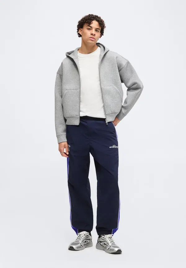 Спортивные штаны Awake ny track pants Gap, темно-синий — фото 2