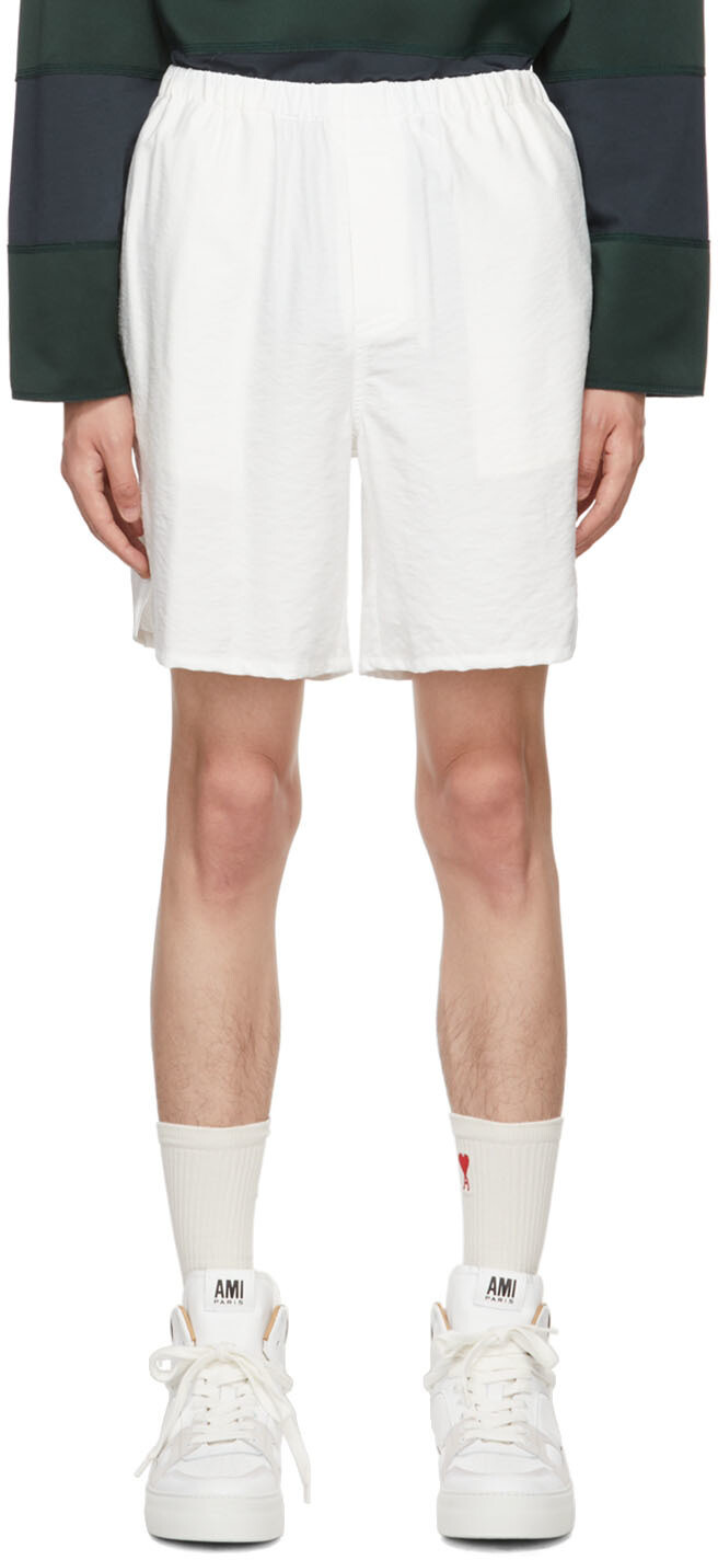 

Эксклюзивные белые шорты SSENSE AMI Alexandre Mattiussi