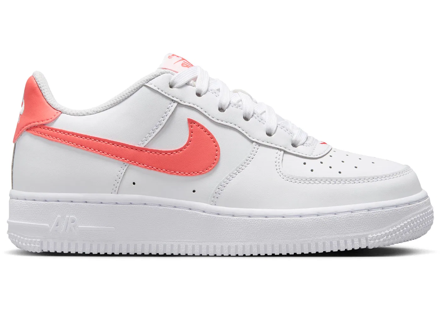 Детские кроссовки Lifestyle Nike Air Force 1, White Magic Ember