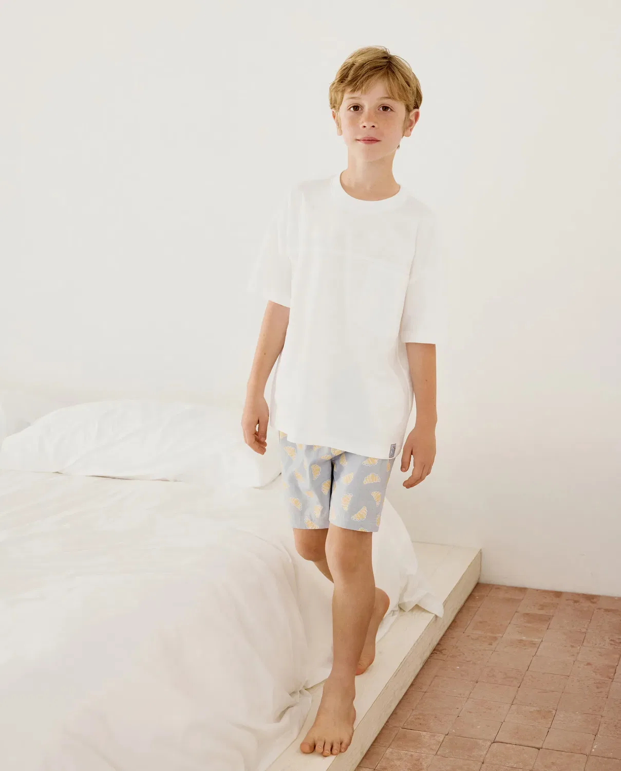 Детская футболка для мальчиков с карманом Cotton Juice, Blanco Roto — фото 2