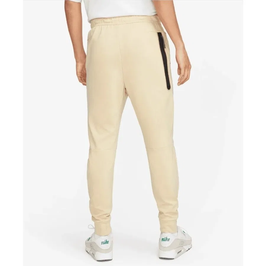Спортивные штаны с эластичным поясом Nike Sportswear Tech Fleece Lightweight Jogger, Желтый — фото 2
